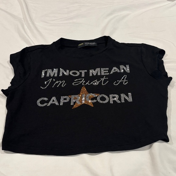 Fifth Sun Black Capricorn Star Tee - Picture 1 of 5